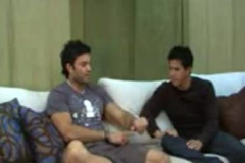 Rogan bonks Fabian -- Visite Http://bnoar