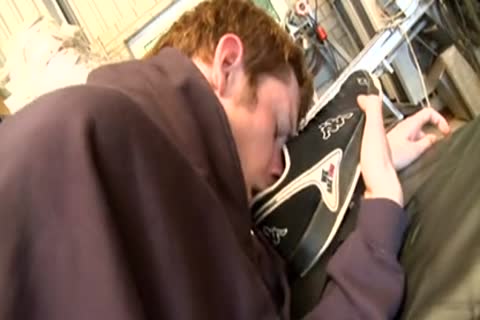 Firt banging teen
