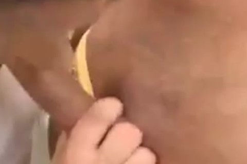 B-yz joy In The Mens Room