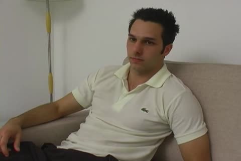 Trent 22 Gold Coast Unemployed Solo