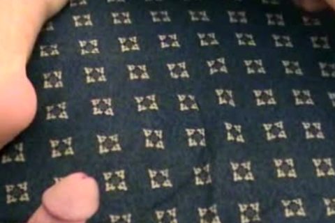 this day A Youngster Gives His booty Away!