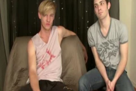 R0bbi3 & C4ry  BB