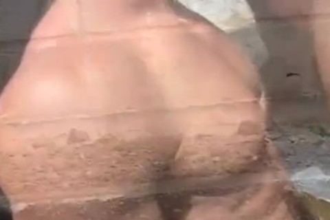 [GVC 402] Outdoor schlong sucking