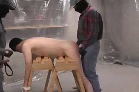 Masked lad fucking White hairless.