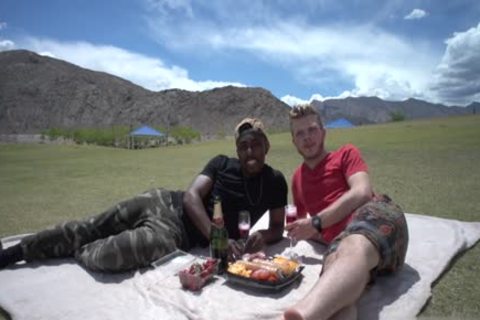 stunning Boyfriend Flip Flop With cumshot