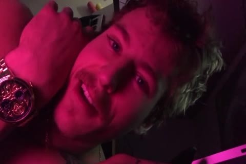 Buttplug Jerkoff On cam