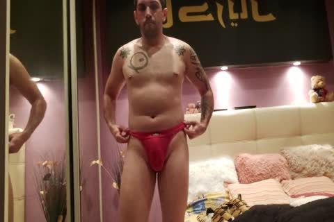 Fac Curatenie Si Frec Pula