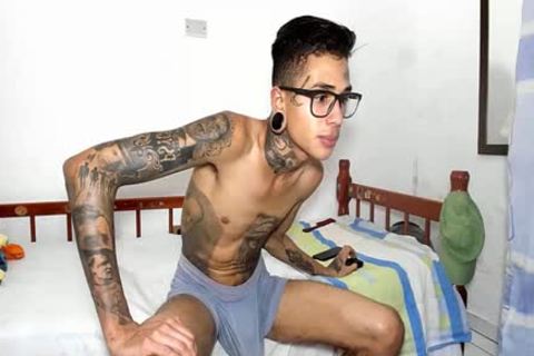Free Porn Cam Latin Tattoo - Free Tattoo Gay Male Videos at Boy 18 Tube