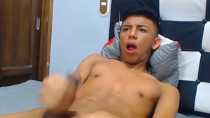 fresh Latino chap Ends Up Ejaculating In web camera