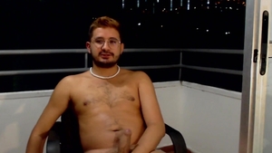 sleazy Latino Jerks Off On His Balcony CAM4 Male