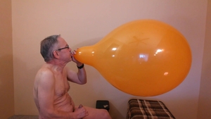 89) Re-Used TT24" Balloon Popped - Balloonbanger