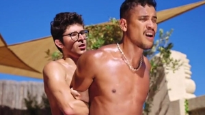 That naughty raw Bottom Sure Knows How To Satisfy A large cock