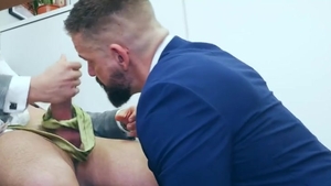 cam shot In suit - Apolo Adri, Dan Tyser