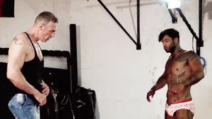 Etienne Erik Vs Babylon Prince: