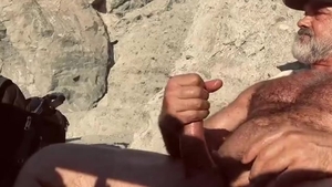 GayHub24.com - DADDY GOONER jack off INSTRUCTION AT THE BEACH