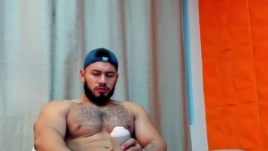 Brazilian Hunk tasty muscular Leg widen butthole