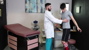 DoctorTapes: Unconventional Ways to Join a Team