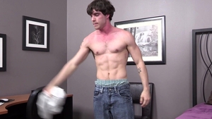 Solo: A Close-Up Look at Gabriel's Assets