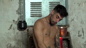 Vibrating Wand to Make David Harder