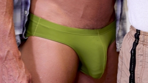 DadCreep: Hunk's Medium Size Twink Fun