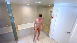 Gigantic Stepbro Calls Shots