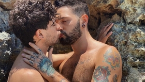 Reality Dudes: Beach Bums Become Frenzied Fuckers