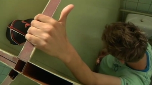  Young Guns Take a Load Off Between Lessons