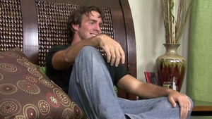 Solo: Breaking Free from Society's Norms