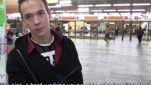 Czech Hunter: Cash for a Wet and Wild Hand Job