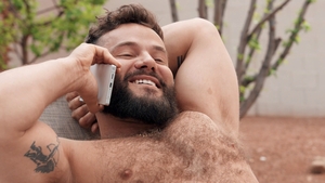 Men: Bulging for More at the Waterfront