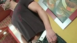 maskurbate: Viagra-fueled BJ: JC's First Experience