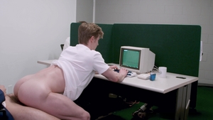 Freeuse Twink: Swelling Members in Action