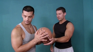 Men: Muscular Magnificence