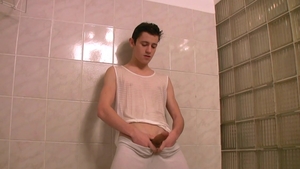 A Private Dipping with Lus Blava's Cutie