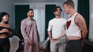 Men: Sneaky Hallway Blowjob Between Friends